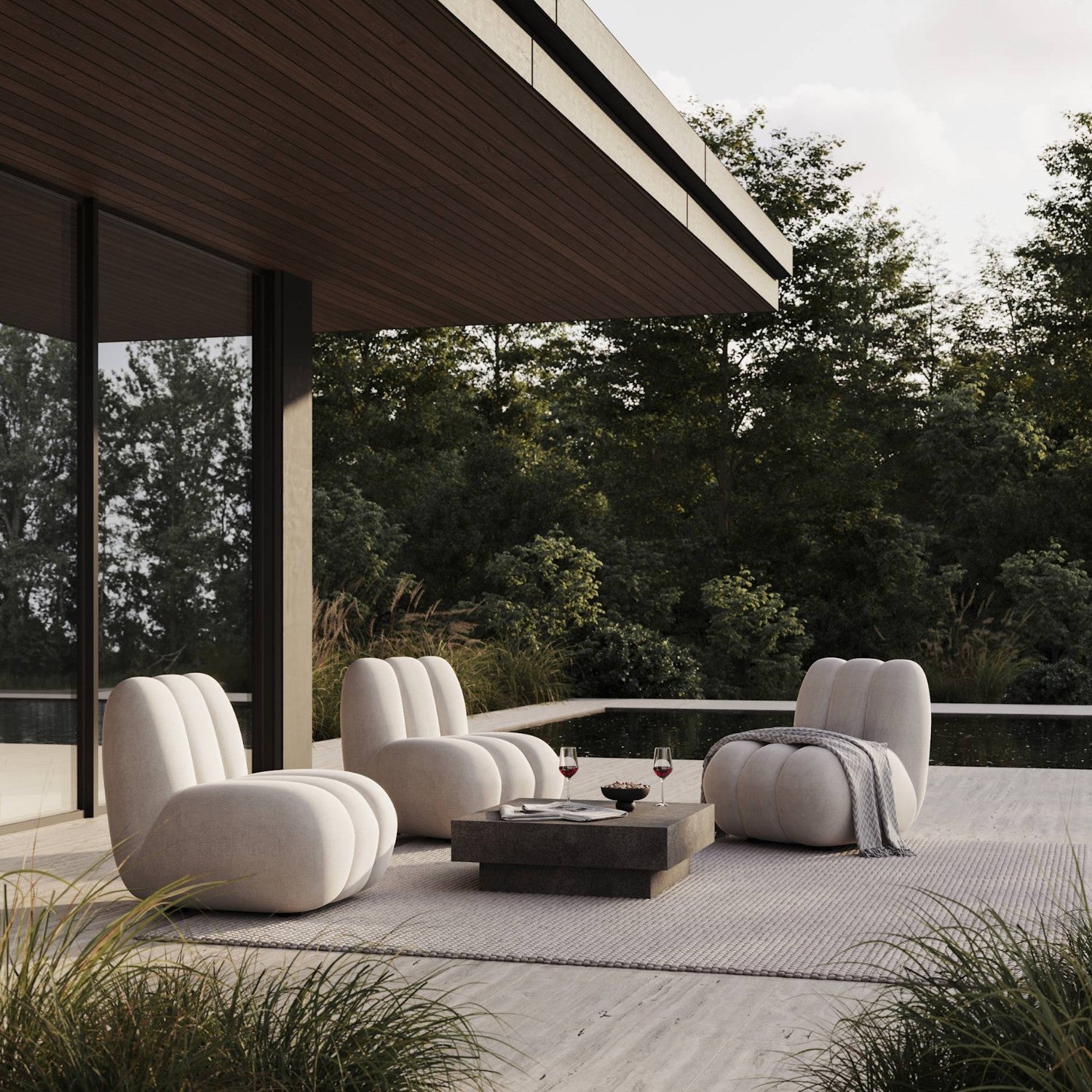 TOE - Outdoor Lounge Chair