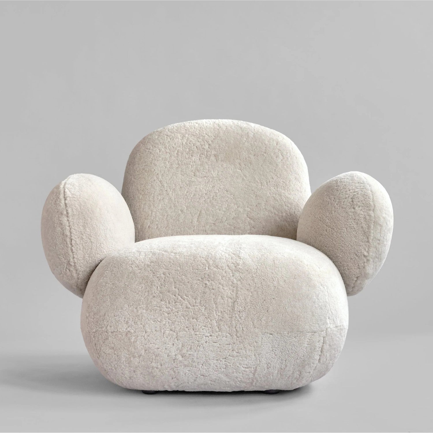 TOE - Armchair