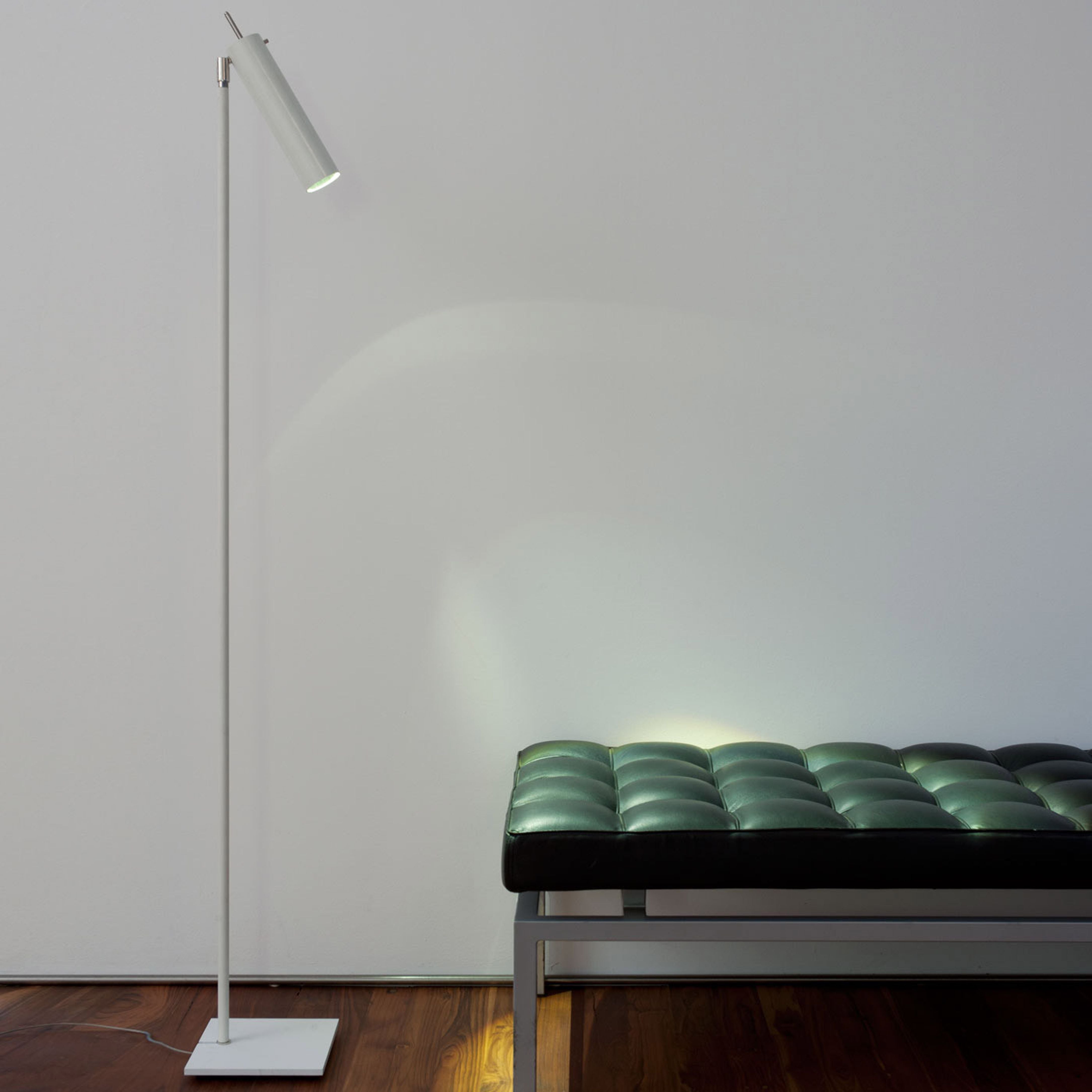 LUCENERA 506 - Floor Lamp