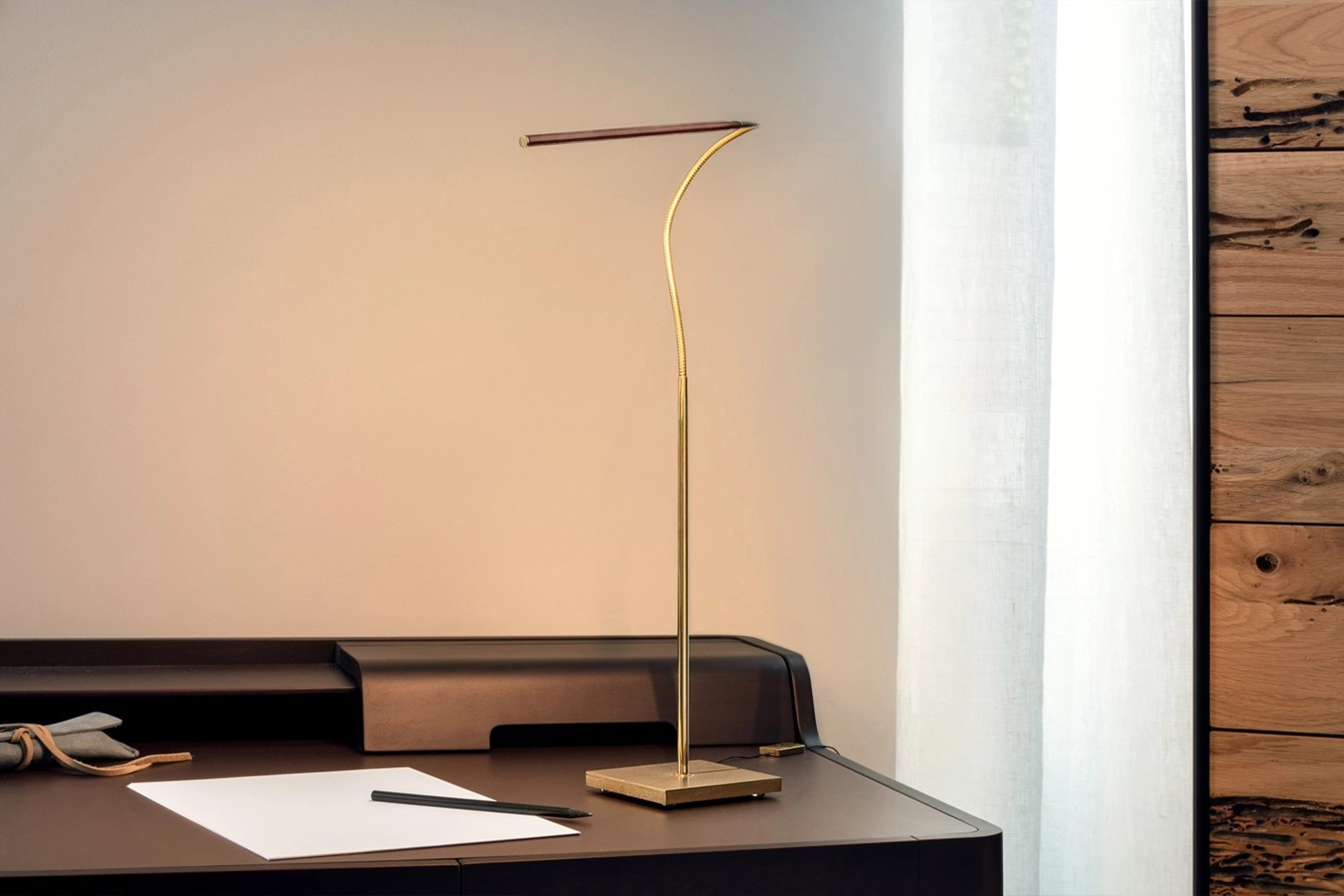 LOLA - Table Lamp