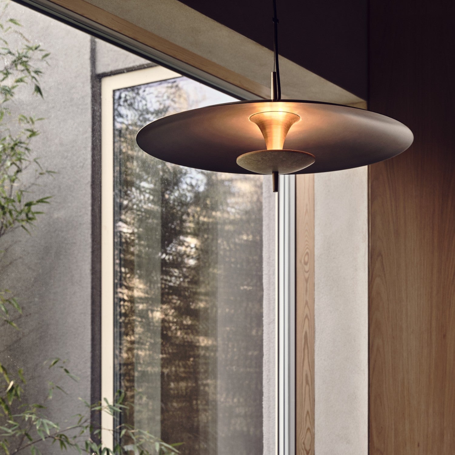 LUNA 550 - Pendant Light