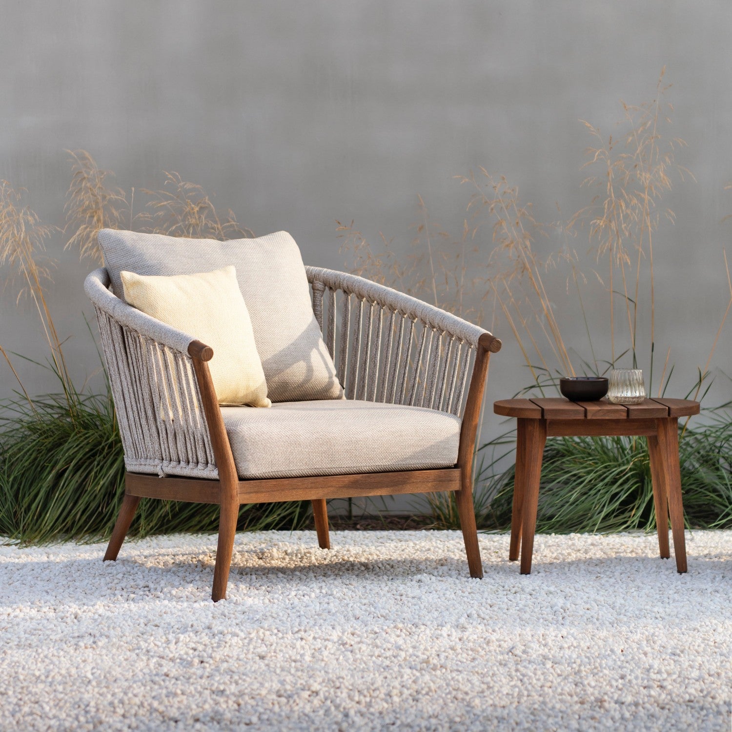 LEGNA - Outdoor Lounge Chair