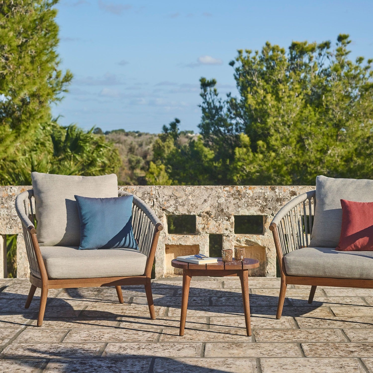LEGNA - Outdoor Lounge Chair
