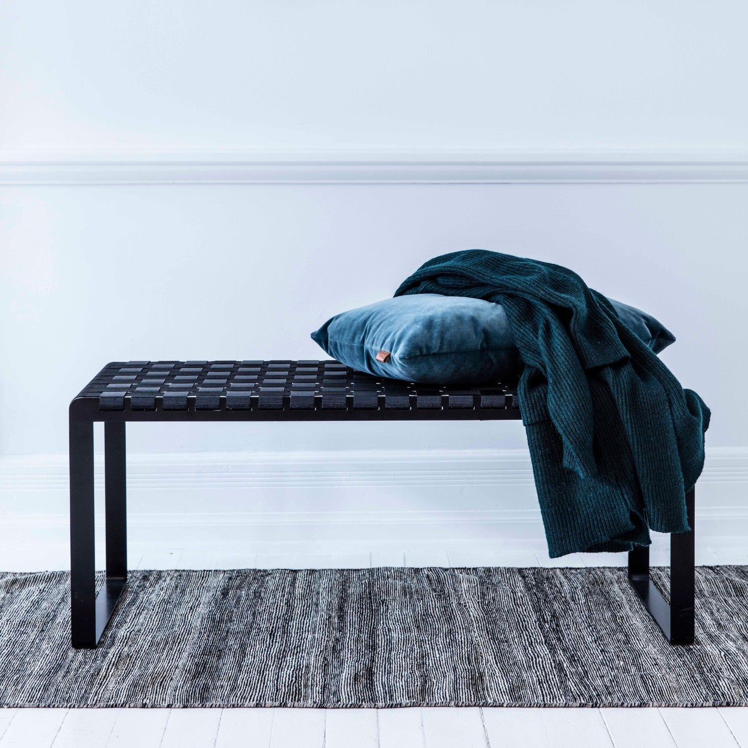 PLAITED - Bench