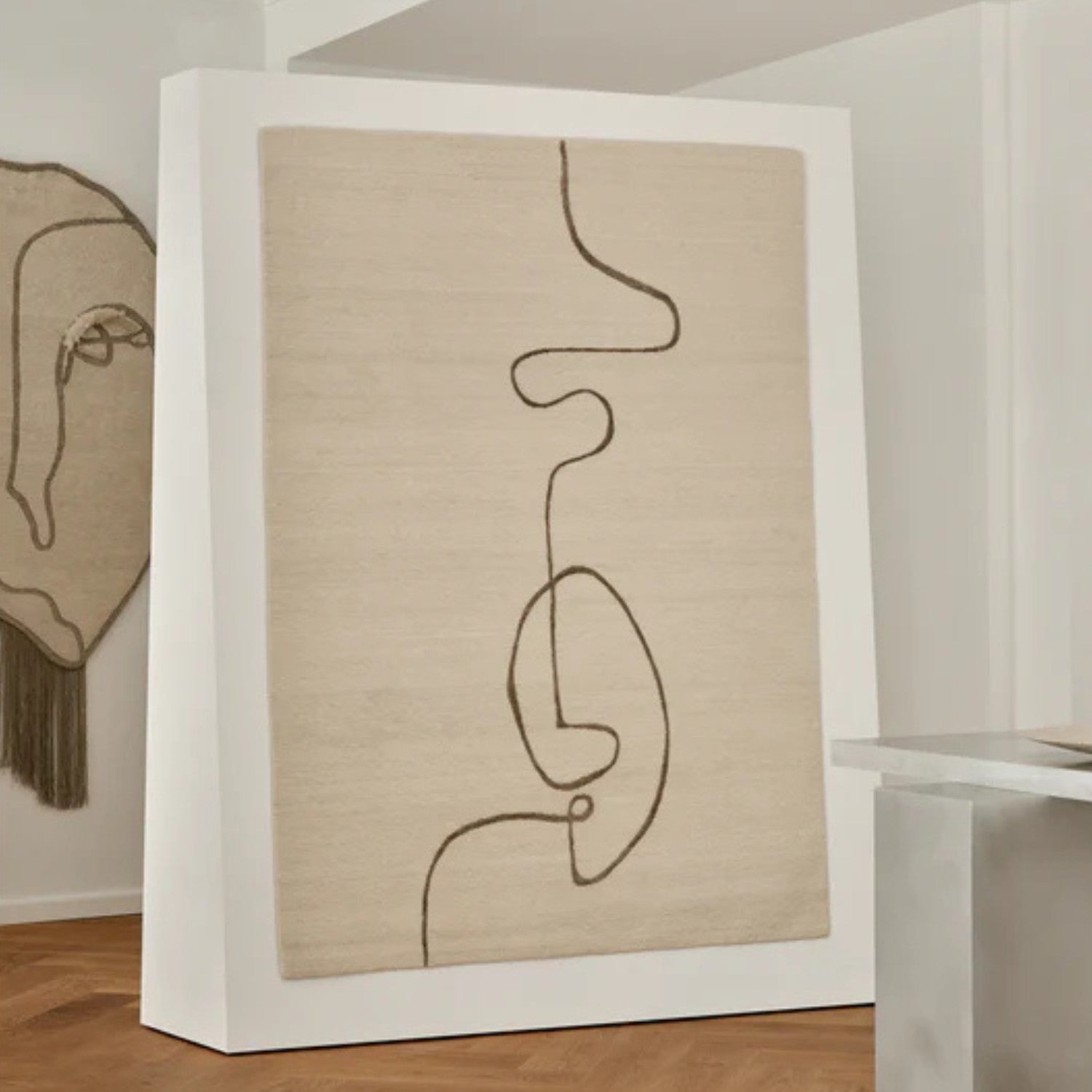 Simplistic Face Rug Linie Design Facial Maze Rug | Luminesy
