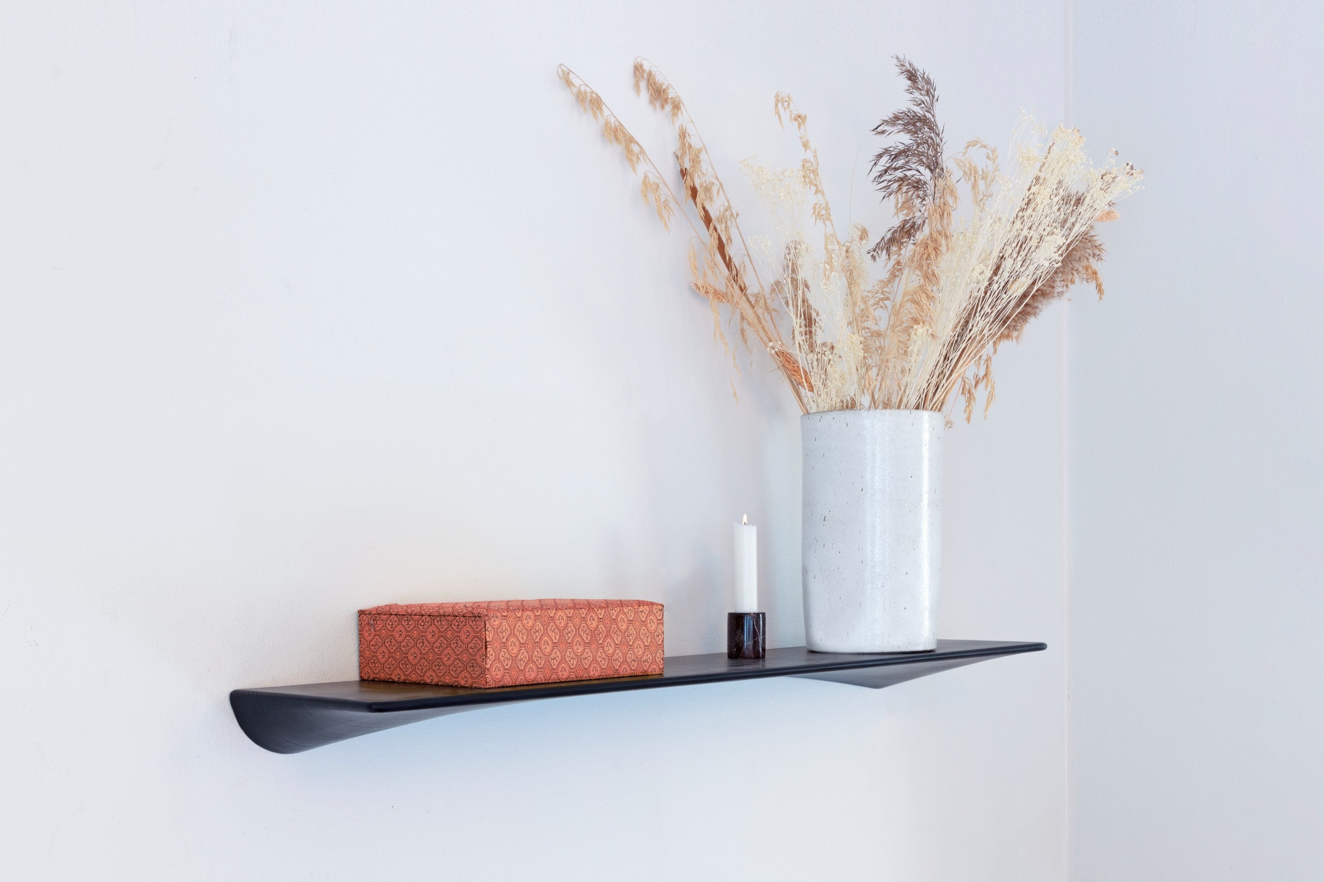 Flua Shelf Umage Flow Shelf | Luminesy