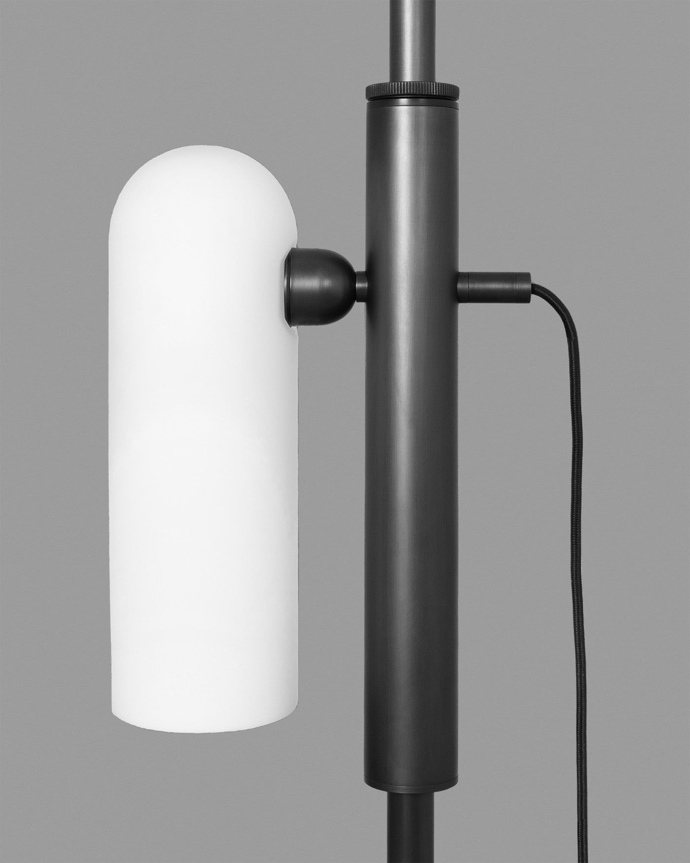 ODYSSEY 1 - Floor Lamp