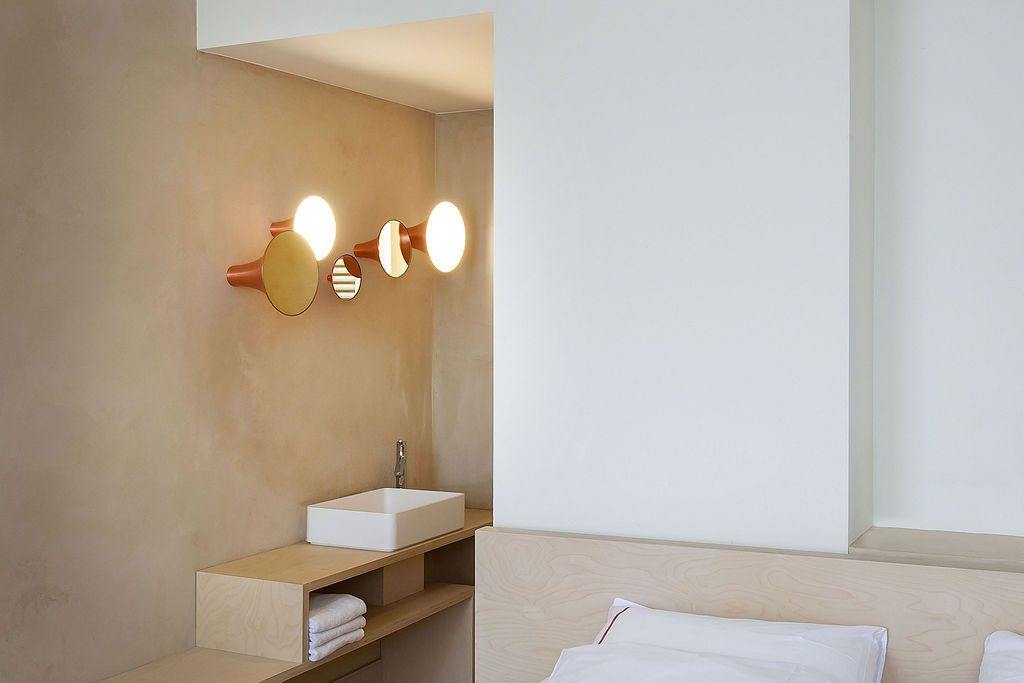 SIRENS MIRROR - Wall / Ceiling Fixture - Luminesy