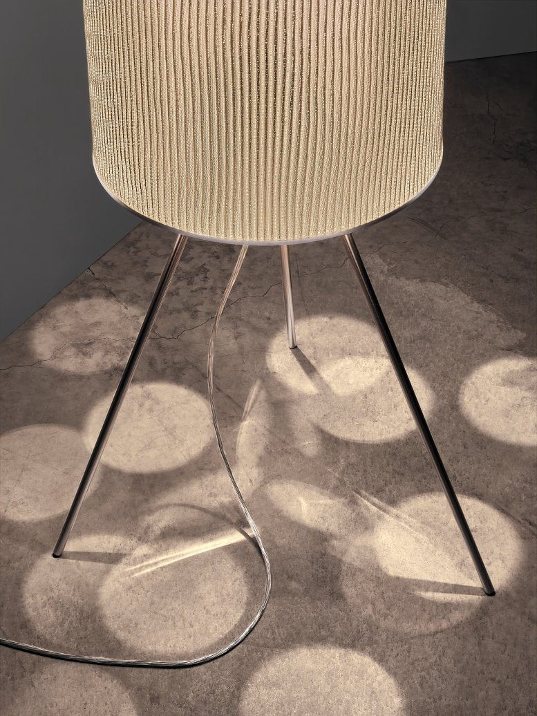 URA - Floor Lamp