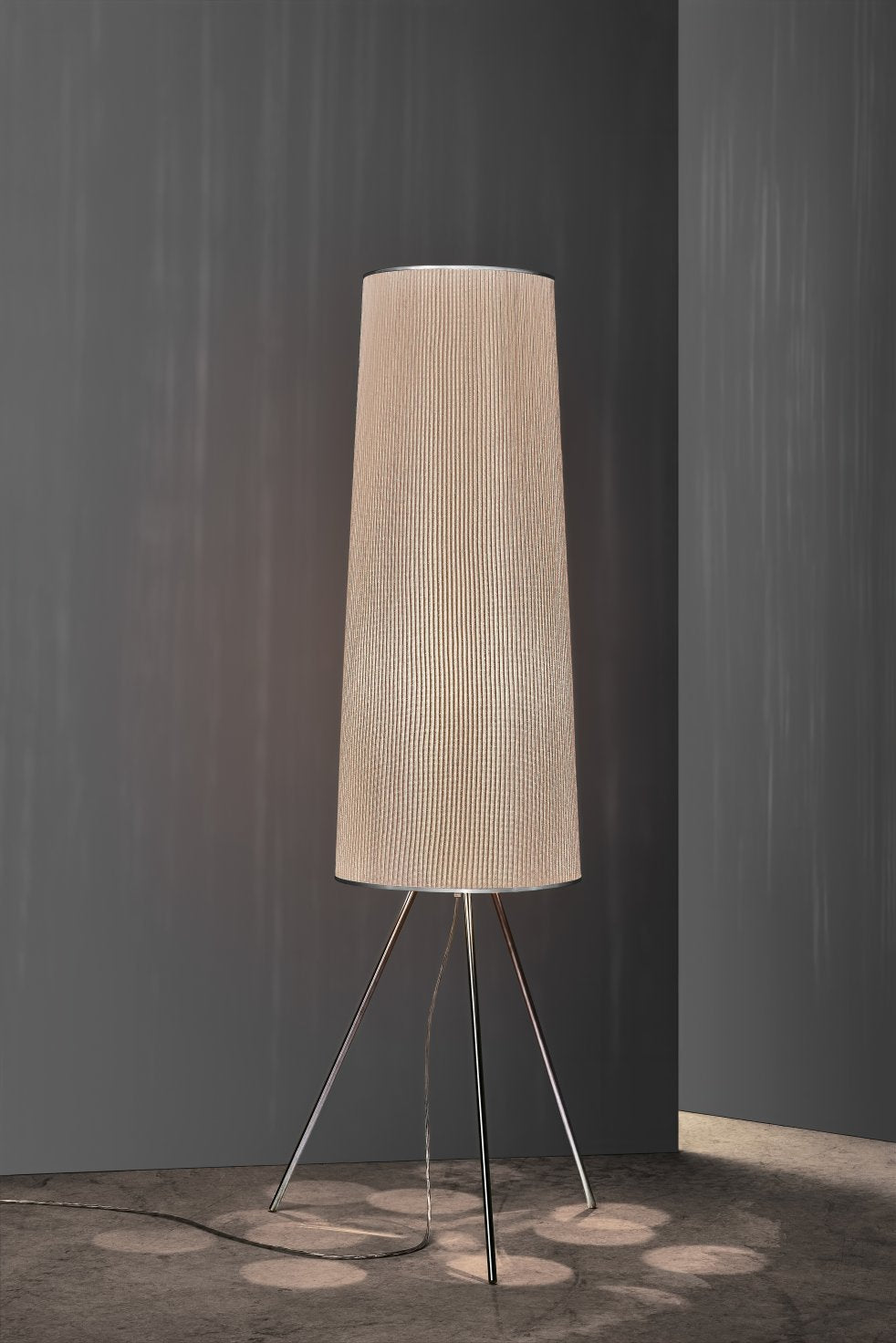 URA - Floor Lamp